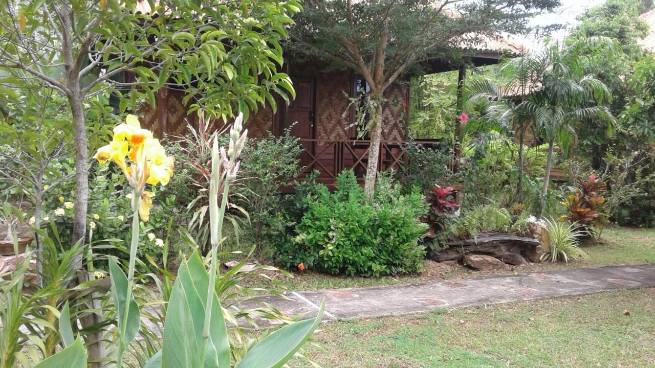 Ban Ban Bangalow Koh Jum Exterior foto